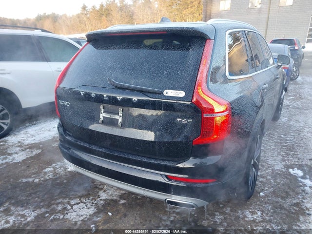 YV4A22PK8M1682706 Volvo Xc90 T6 Momentum 7 Passenger