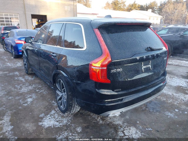 YV4A22PK8M1682706 Volvo Xc90 T6 Momentum 7 Passenger