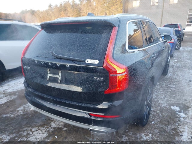 YV4A22PK8M1682706 Volvo Xc90 T6 Momentum 7 Passenger
