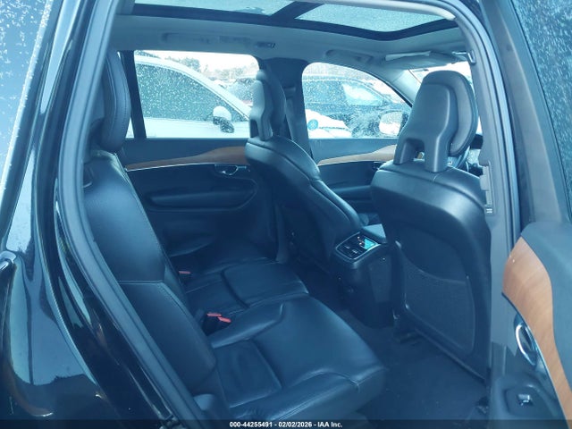 YV4A22PK8M1682706 Volvo Xc90 T6 Momentum 7 Passenger