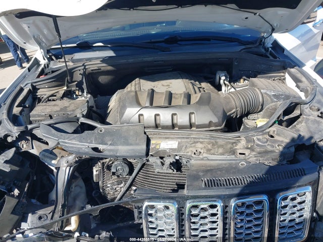 1C4RJFCTXKC728715 Jeep Grand Cherokee Overland 4x4