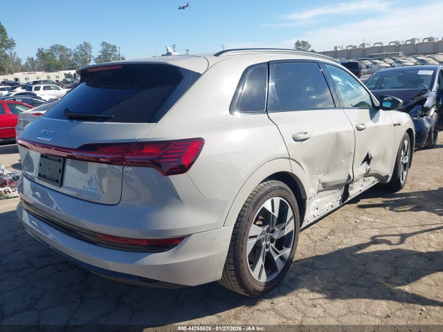 2021 AUDI E-TRON WA1AAAGE1MB018486 Photo 3