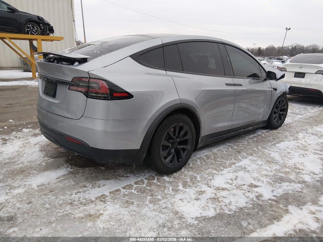 2025 TESLA MODEL X 7SAXCDE51SF470028 Photo 3