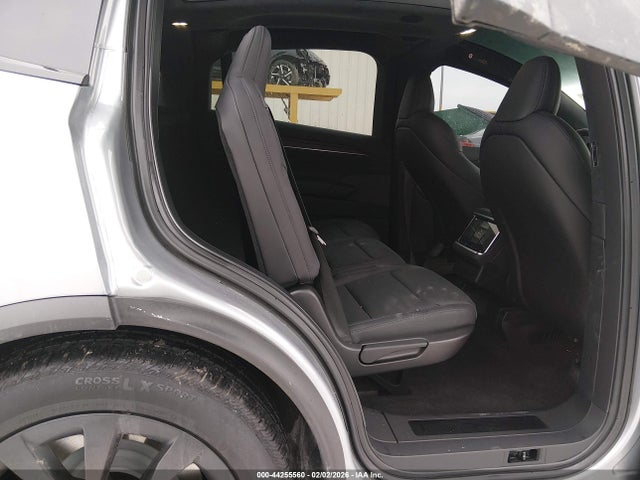 2025 TESLA MODEL X 7SAXCDE51SF470028 Photo 7