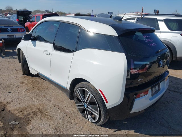 2016 BMW I3 WBY1Z4C53GV508368 Photo 2