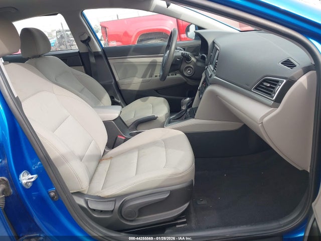 Hyundai ELANTRA SE 2017 5NPD84LF3HH157019 Image 5