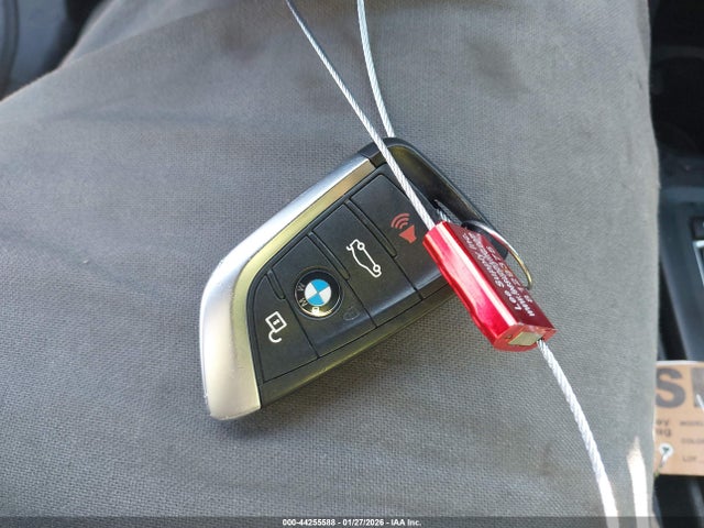 2020 BMW X2 WBXYH9C01L5R18538 Photo 10