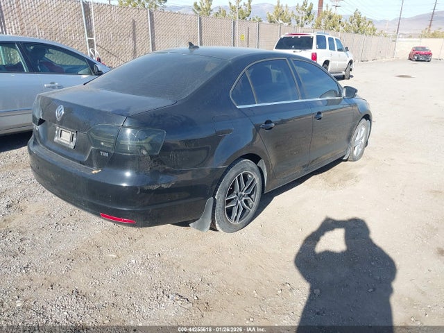 3VW3L7AJ2EM441912 Volkswagen Jetta 2.0l Tdi
