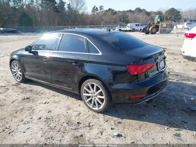2015 AUDI A3 WAUACGFF2F1071071 Photo 2