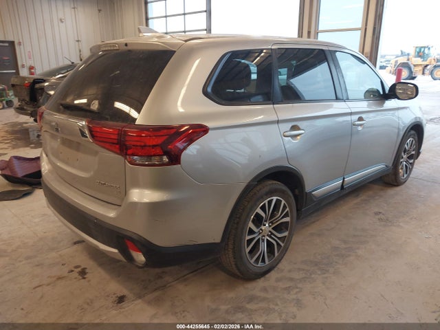 2018 MITSUBISHI OUTLANDER JA4AD3A32JZ055561 Photo 3