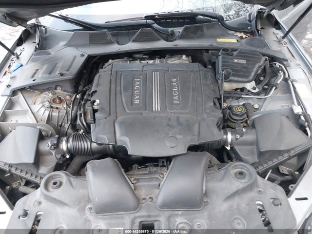 2012 JAGUAR XJ SAJWA1GE7CMV22282 Photo 9