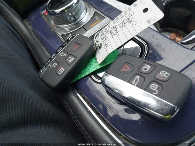 2012 JAGUAR XJ SAJWA1GE7CMV22282 Photo 10