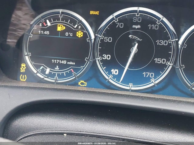 2012 JAGUAR XJ SAJWA1GE7CMV22282 Photo 6