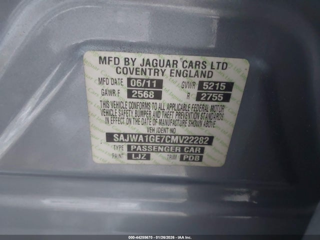 2012 JAGUAR XJ SAJWA1GE7CMV22282 Photo 8