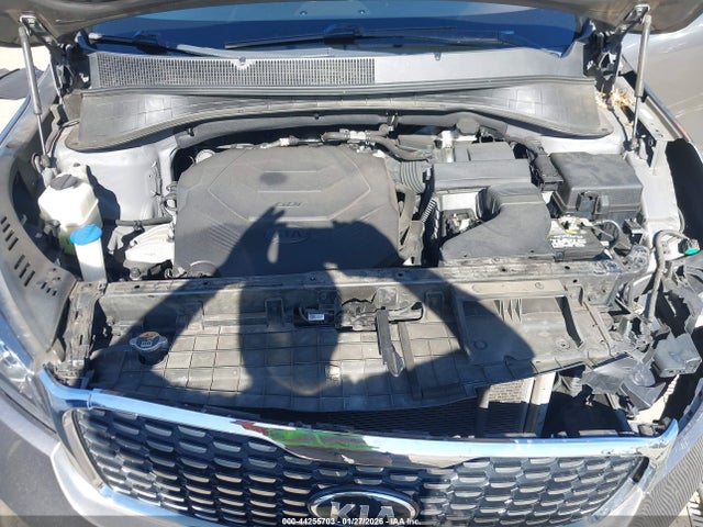 5XYPK4A51KG514818 KIA Sorento 3.3l Sx