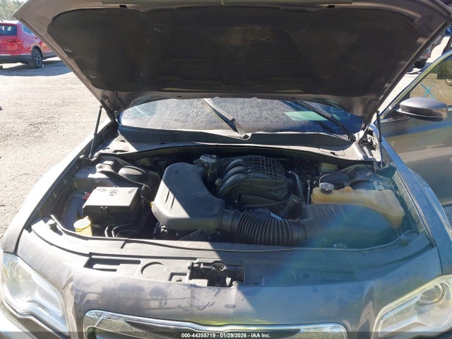 2013 CHRYSLER 300 2C3CCAAG8DH731657 Photo 9