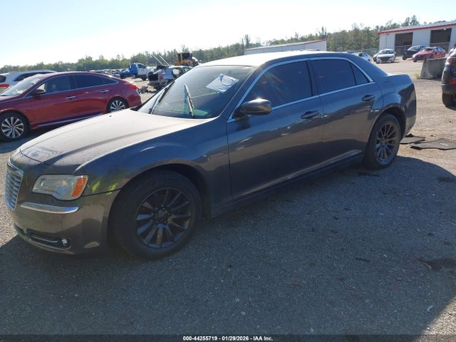 2013 CHRYSLER 300 2C3CCAAG8DH731657 Photo 1