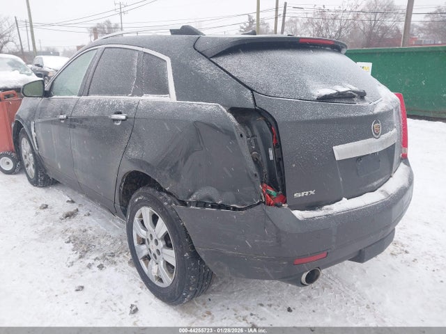 2014 CADILLAC SRX 3GYFNEE35ES678832 Photo 2