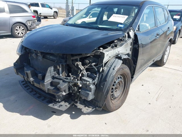 JN8AT2MTXGW028895 Nissan ROGUE S