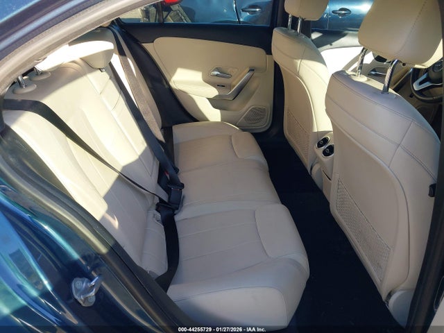 2019 MERCEDES-BENZ A 220 WDD3G4EBXKW017999 Photo 7