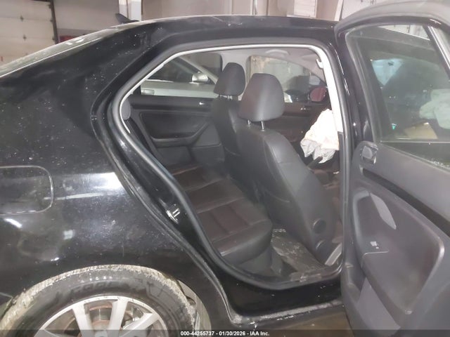 2010 VOLKSWAGEN JETTA 3VWRZ7AJ7AM020075 Photo 7
