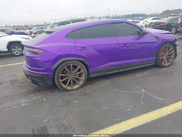 Auction sale of the 2021 Lamborghini Urus Graphite Capsule/pearl Capsule, vin: ZPBUA1ZL8MLA14632, lot number: 44255743