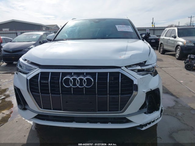 Продаж на аукціоні авто 2023 Audi Q3 Premium 45 Tfsi S Line Quattro Tiptronic, vin: WA1DECF39P1136664, номер лоту: 44255757