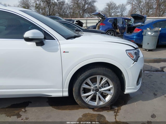 Продаж на аукціоні авто 2023 Audi Q3 Premium 45 Tfsi S Line Quattro Tiptronic, vin: WA1DECF39P1136664, номер лоту: 44255757