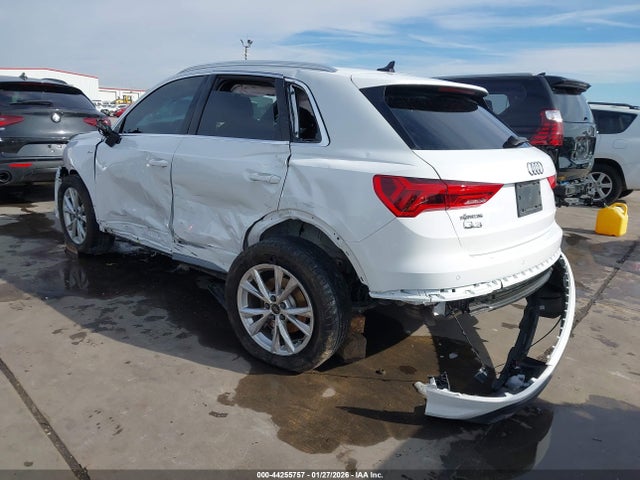 2023 AUDI Q3 WA1DECF39P1136664 Photo 2