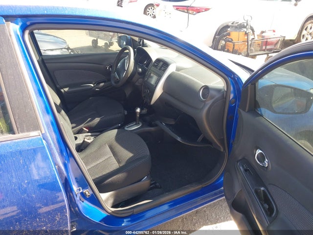 44255762 :رقم المزاد ، 3N1CN7AP5FL803582 vin ، 2015 Nissan Versa 1.6 Sl مزاد بيع