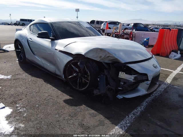 2022 TOYOTA GR SUPRA WZ1DB0C0XNW052040