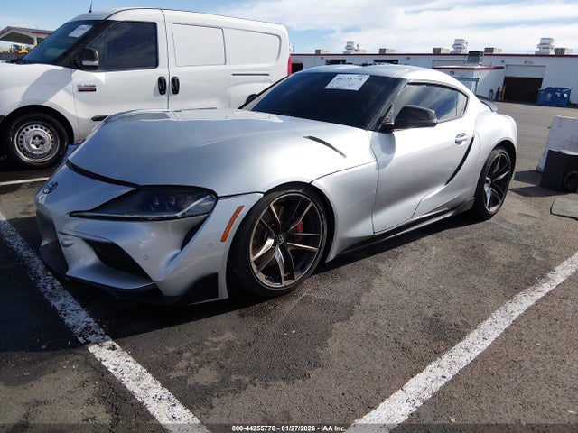 2022 TOYOTA GR SUPRA WZ1DB0C0XNW052040 Photo 1