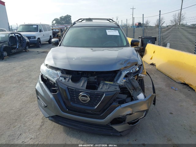 5N1AT2MV7JC753047 Nissan ROGUE SV