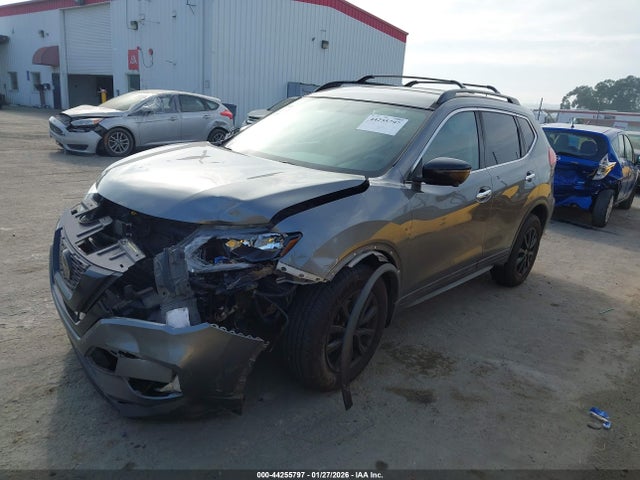 2018 NISSAN ROGUE 5N1AT2MV7JC753047 Photo 1