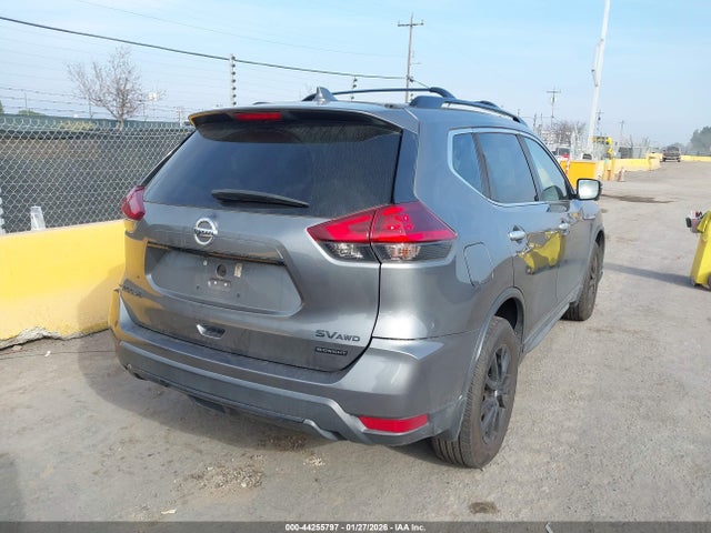 2018 NISSAN ROGUE 5N1AT2MV7JC753047 Photo 3