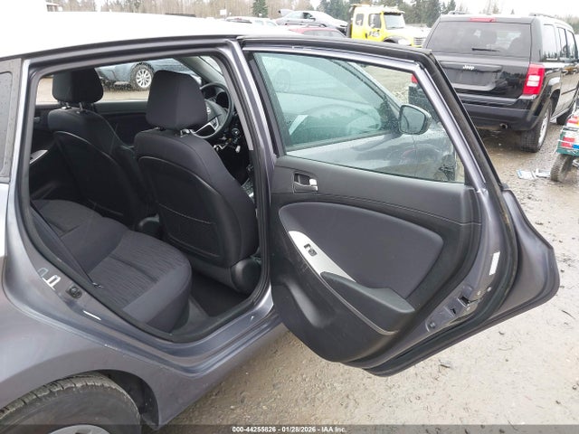 Hyundai ACCENT GS 2015 KMHCT5AE5FU233249 Image 8