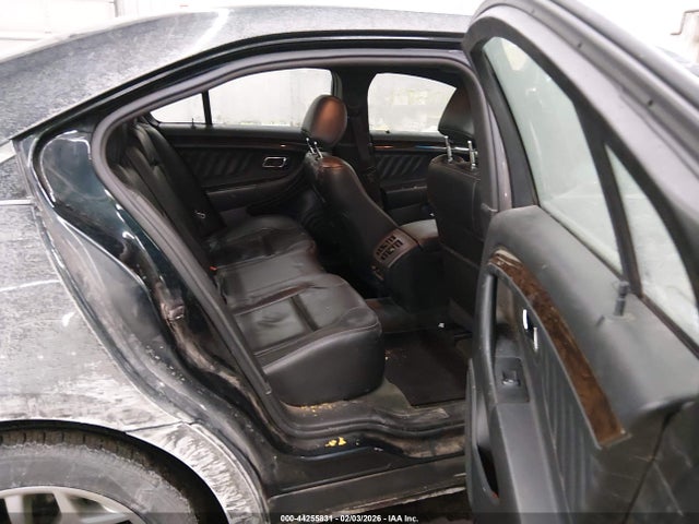 44255831 :رقم المزاد ، 1FAHP2F85EG115690 vin ، 2014 Ford Taurus Limited مزاد بيع