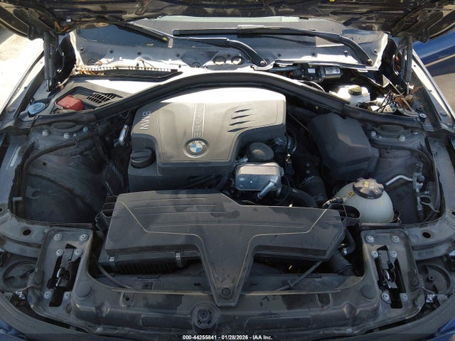 Aukcja sprzedaży 2016 Bmw 320i, vin: WBA8E1G52GNU12247, numer aukcji: 44255841