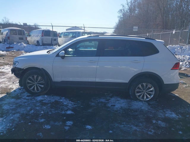44255853 :رقم المزاد ، 3VV1B7AX8JM020080 vin ، 2018 Volkswagen Tiguan 2.0t S مزاد بيع