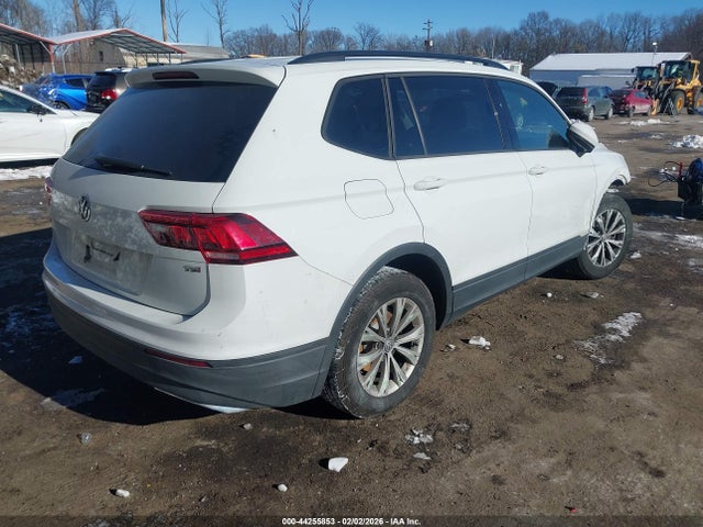 44255853 :رقم المزاد ، 3VV1B7AX8JM020080 vin ، 2018 Volkswagen Tiguan 2.0t S مزاد بيع