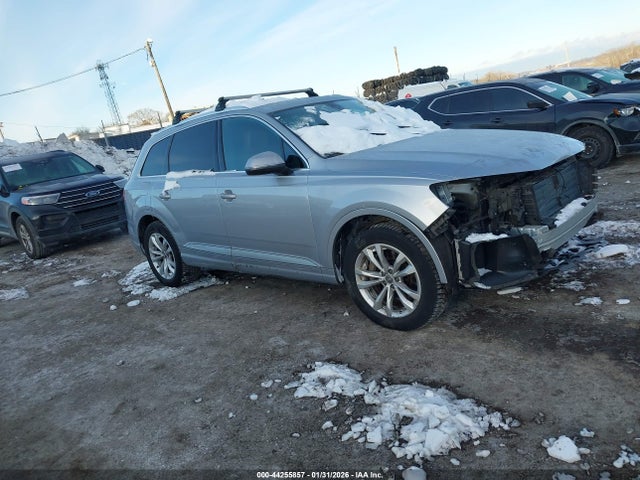 2018 AUDI Q7 WA1LAAF79JD043180