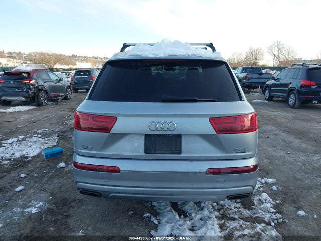 WA1LAAF79JD043180 Audi Q7 3.0t Premium