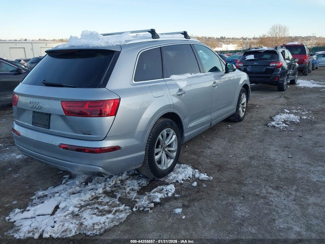 2018 AUDI Q7 WA1LAAF79JD043180 Photo 3