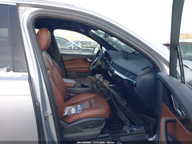2018 AUDI Q7 WA1LAAF79JD043180 Photo 4