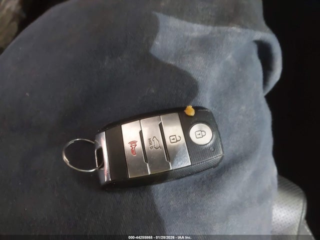 KNDPNCAC7H7220538 KIA Sportage Ex