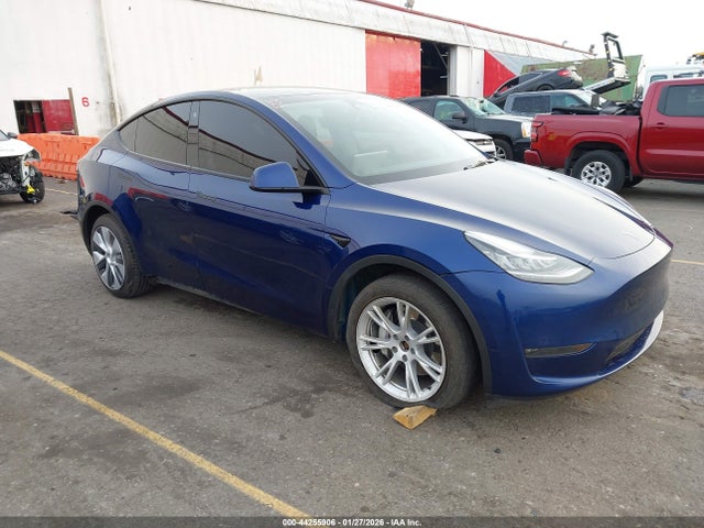 2023 TESLA MODEL Y 7SAYGDEE7PA103017 Photo 0