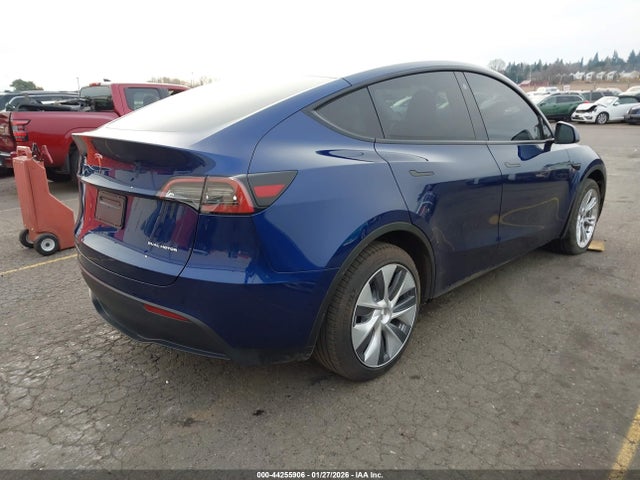 2023 TESLA MODEL Y 7SAYGDEE7PA103017 Photo 3