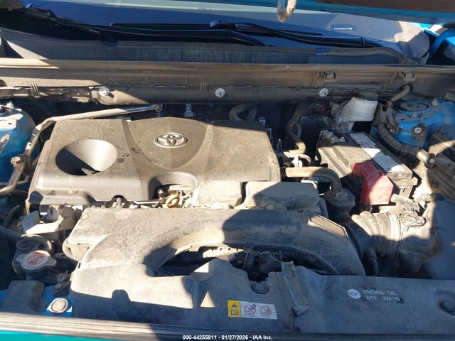2T3J1RFV9MW235765 Toyota Rav4 Adventure
