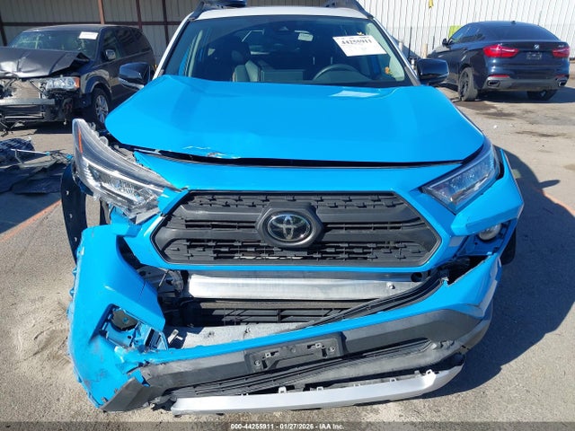 2T3J1RFV9MW235765 Toyota Rav4 Adventure