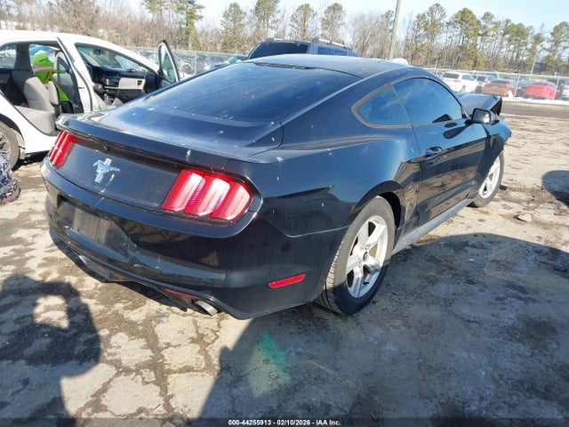 Ford Mustang V6 2017 1FA6P8AM9H5290152 Image 4